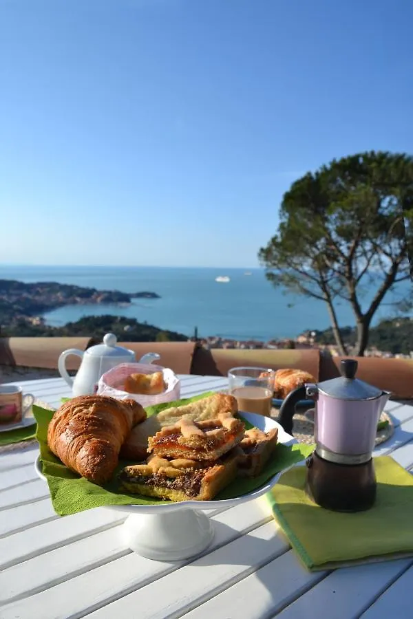Il Mare Nel Bosco Appartamento Con Terrazza Nella Natura, Vista Mare, Lerici E Isole Holiday home