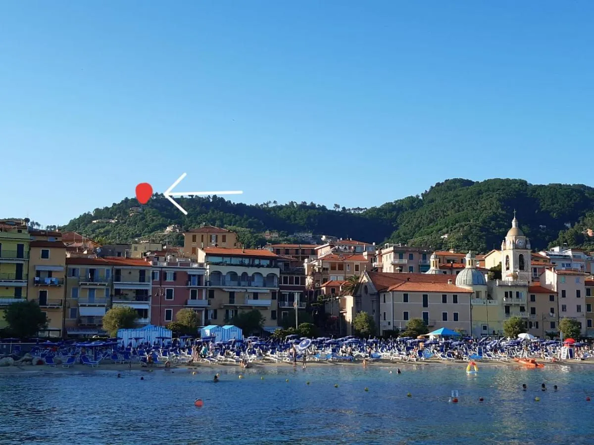 Il Mare Nel Bosco Appartamento Con Terrazza Nella Natura, Vista Mare, Lerici E Isole 0*,  Italy