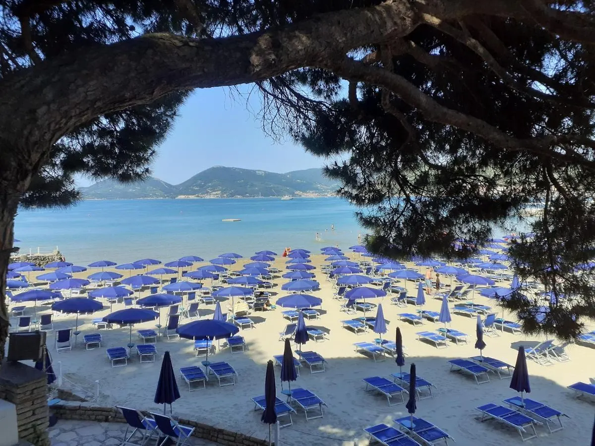 Il Mare Nel Bosco Appartamento Con Terrazza Nella Natura, Vista Mare, Lerici E Isole