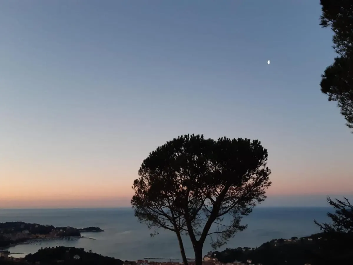 Holiday home Il Mare Nel Bosco Appartamento Con Terrazza Nella Natura, Vista Mare, Lerici E Isole
